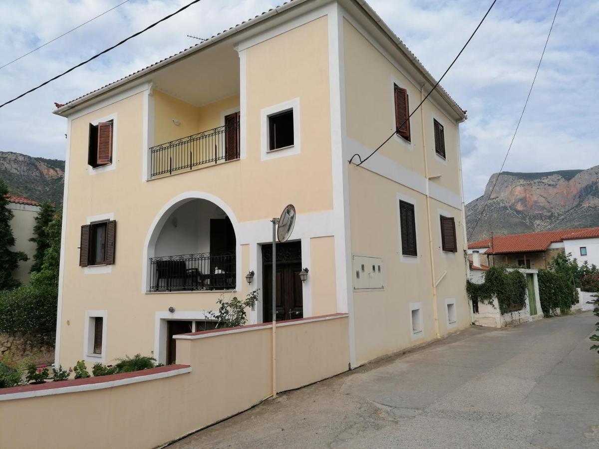 Apartment Theodoros Leonídion Eksteriør billede