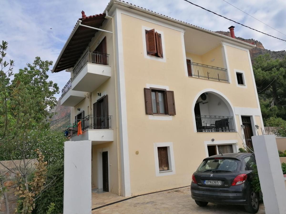 Apartment Theodoros Leonídion Eksteriør billede
