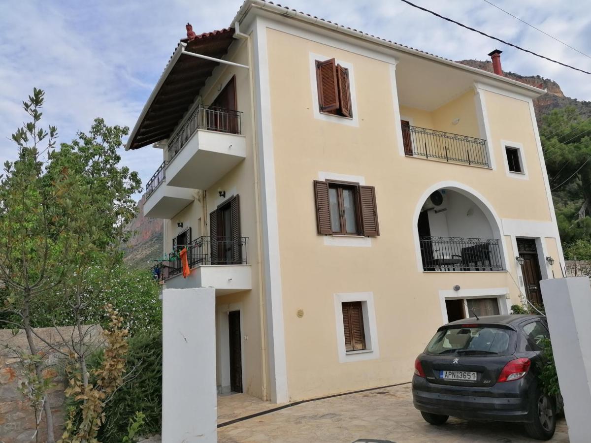 Apartment Theodoros Leonídion Eksteriør billede